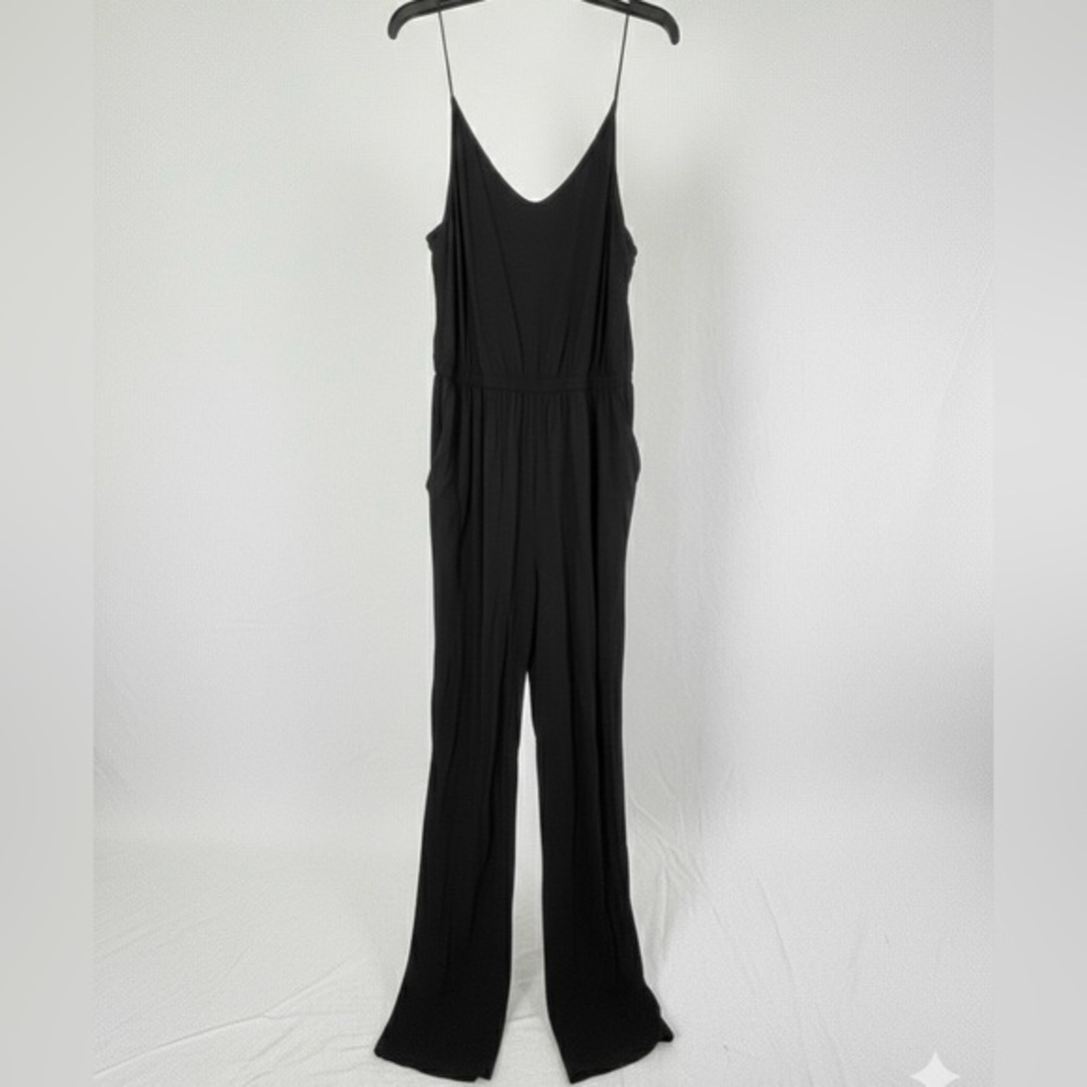 H&M jumpsuit • size large